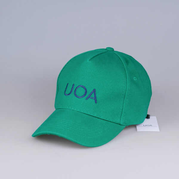 Καπέλο UOA πράσινο με μπλε γράμματα
